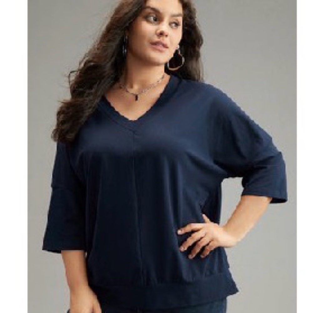 BloomChic Navy Blue V-Neck Drop Shoulder Half sleeve Top Size 28
